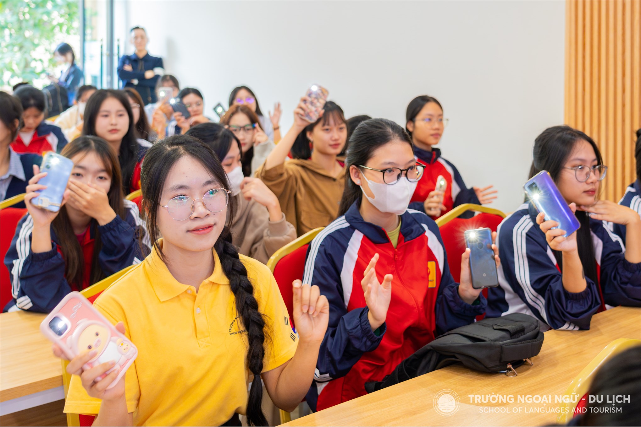 Chào tân sinh viên khoa Ngôn ngữ Hàn Quốc, Trường Ngoại ngữ - Du lịch, Trường Đại học Công nghiệp Hà Nội