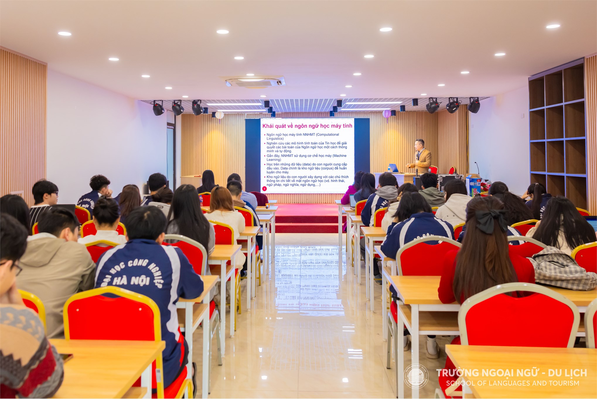 Toạ đàm: “Ứng dụng máy tính trong nghiên cứu ngôn ngữ” 