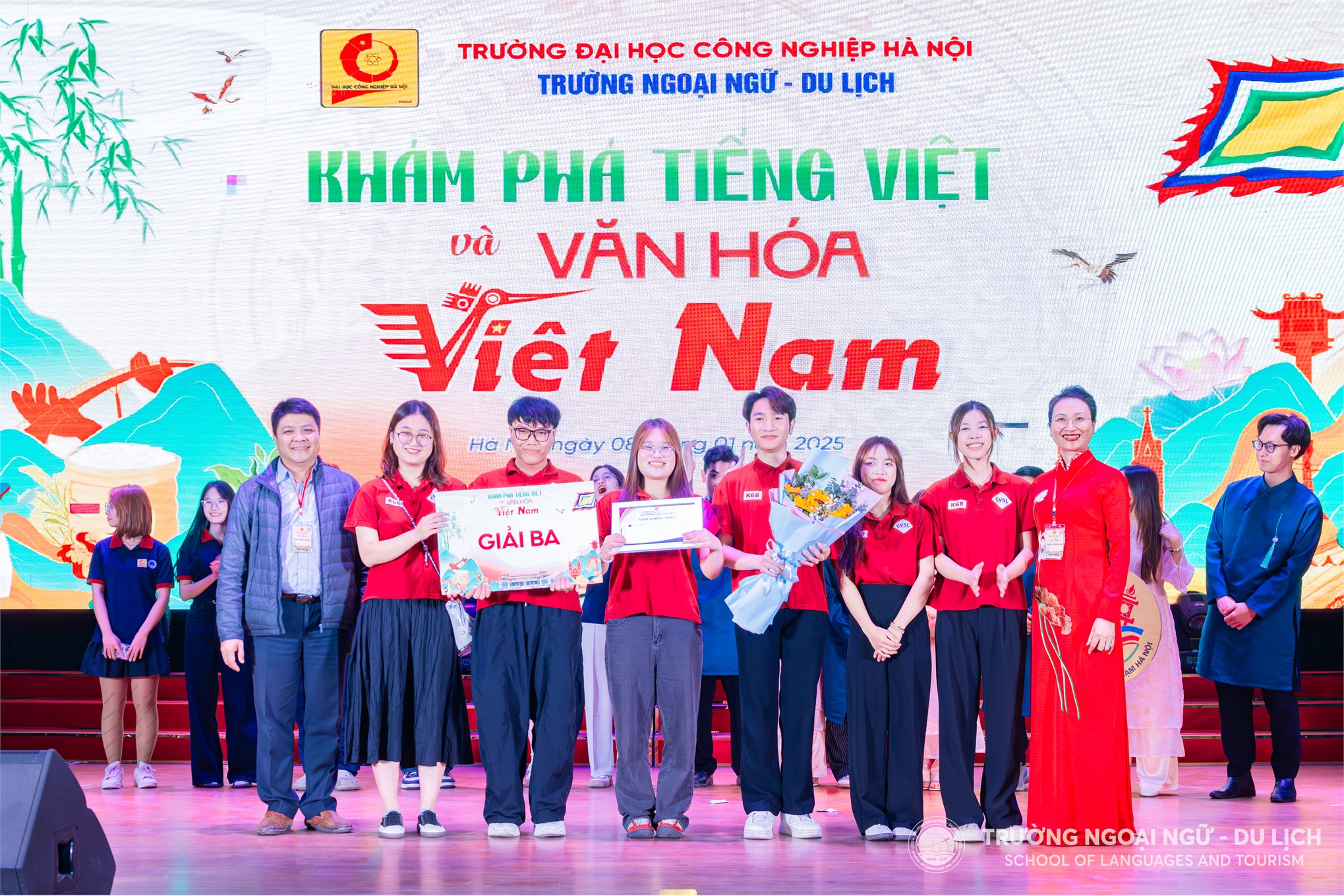 Cuộc thi Khám phá tiếng Việt và văn hóa Việt Nam