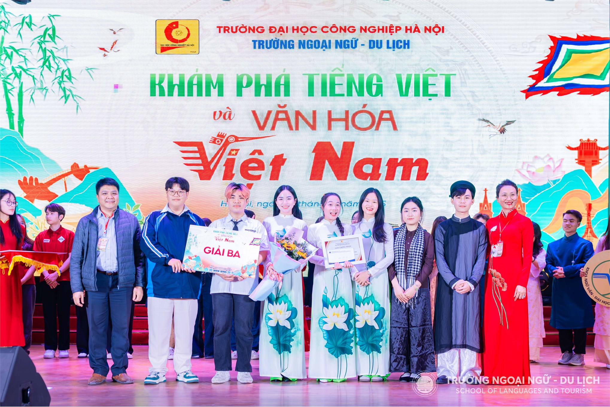 Cuộc thi Khám phá tiếng Việt và văn hóa Việt Nam