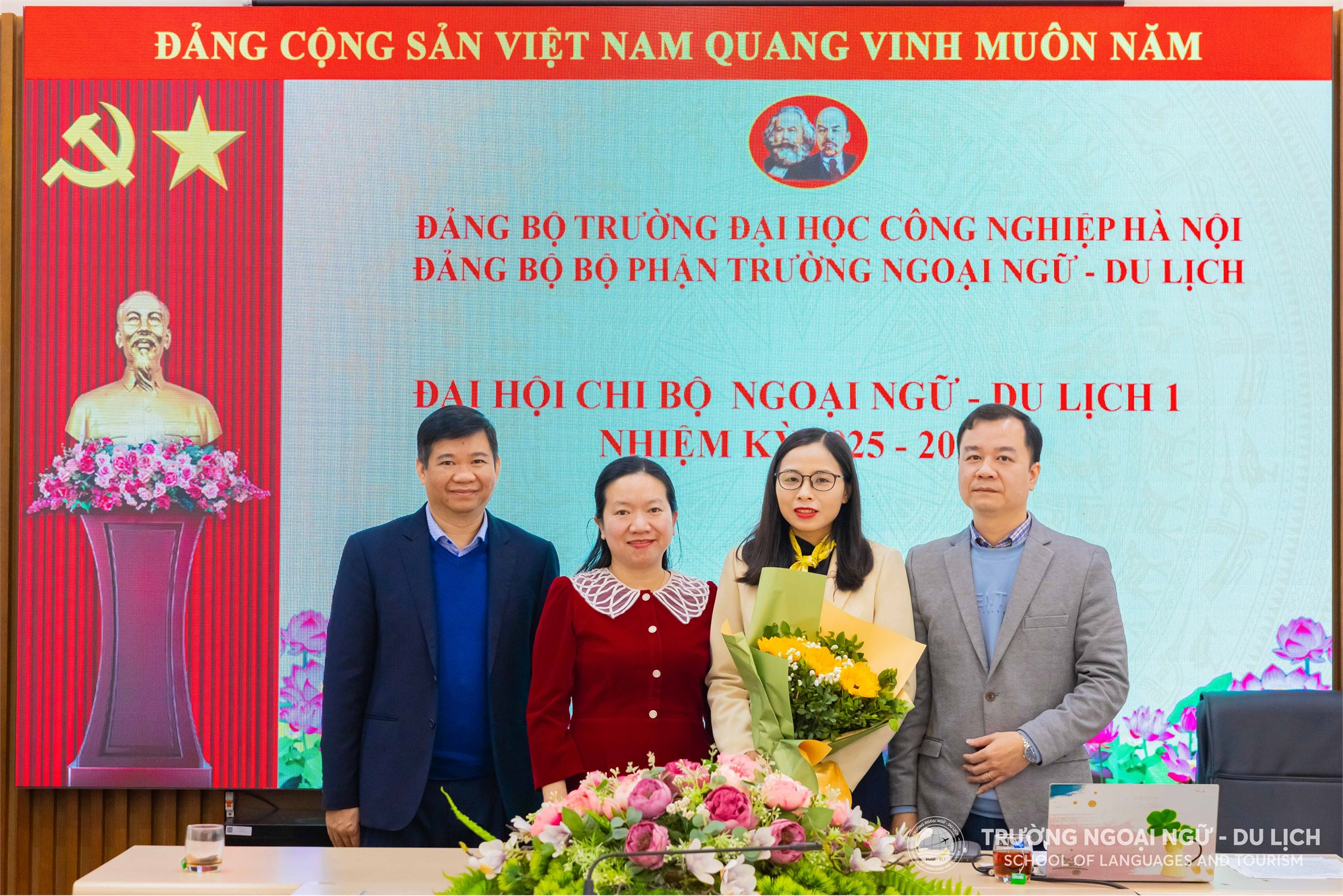 Đại hội các Chi bộ thuộc Đảng bộ bộ phận Trường Ngoại ngữ - Du lịch, nhiệm kỳ 2025 - 2027