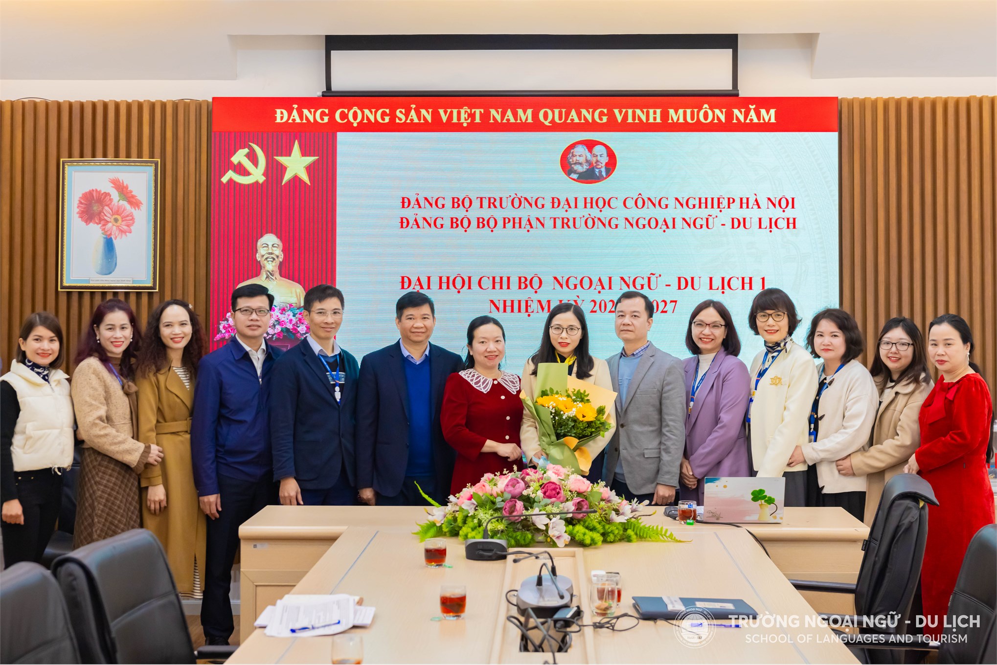 Đại hội các Chi bộ thuộc Đảng bộ bộ phận Trường Ngoại ngữ - Du lịch, nhiệm kỳ 2025 - 2027