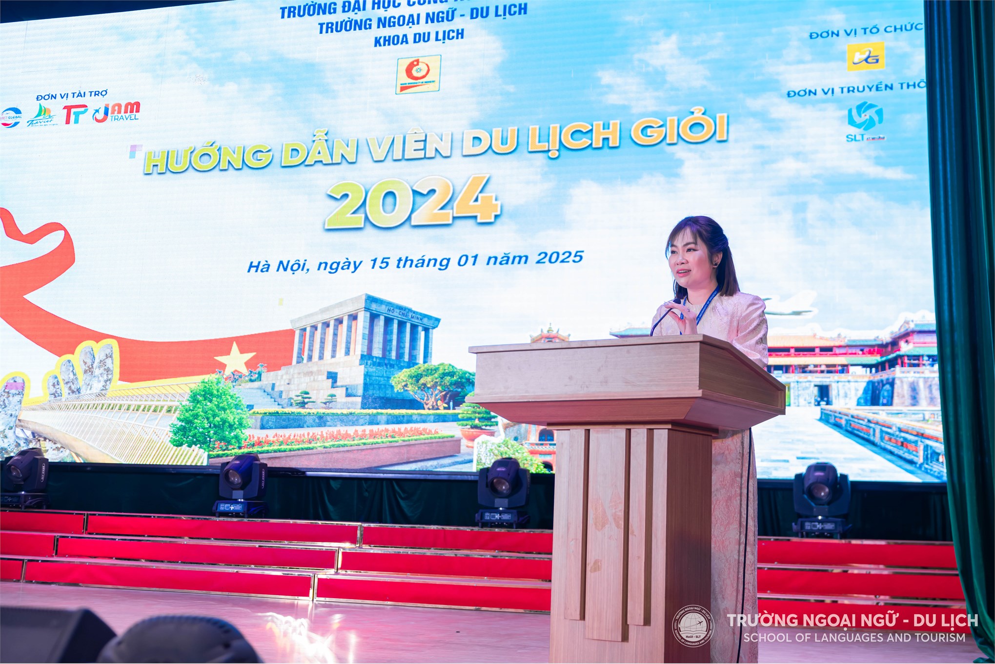 Hướng dẫn viên Du lịch giỏi 2024: Đêm Chung kết hội tụ tài năng, trí tuệ, bản lĩnh sinh viên Khoa Du lịch