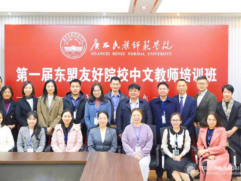 Giảng viên Khoa Ngôn ngữ Trung Quốc tích cực bồi dưỡng chuyên môn trong xu thế quốc tế hóa giáo dục