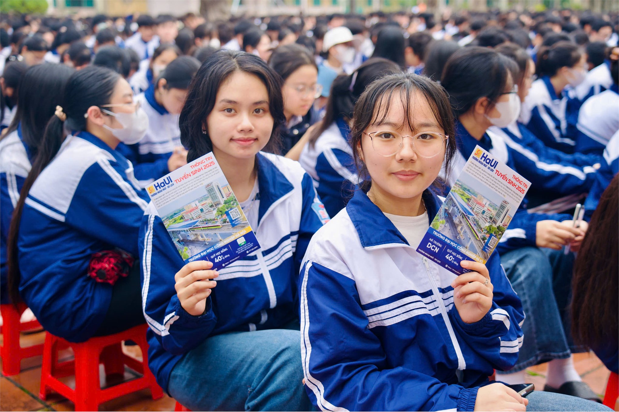 Trường Ngoại ngữ - Du lịch đồng hành cùng học sinh tỉnh Thái Bình, Nam Định trên hành trình chinh phục ước mơ