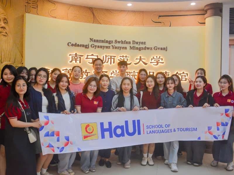 Sinh viên trao đổi ngành Ngôn ngữ Trung Quốc khám phá Học viện Giáo dục Tiểu học Minh Đức
