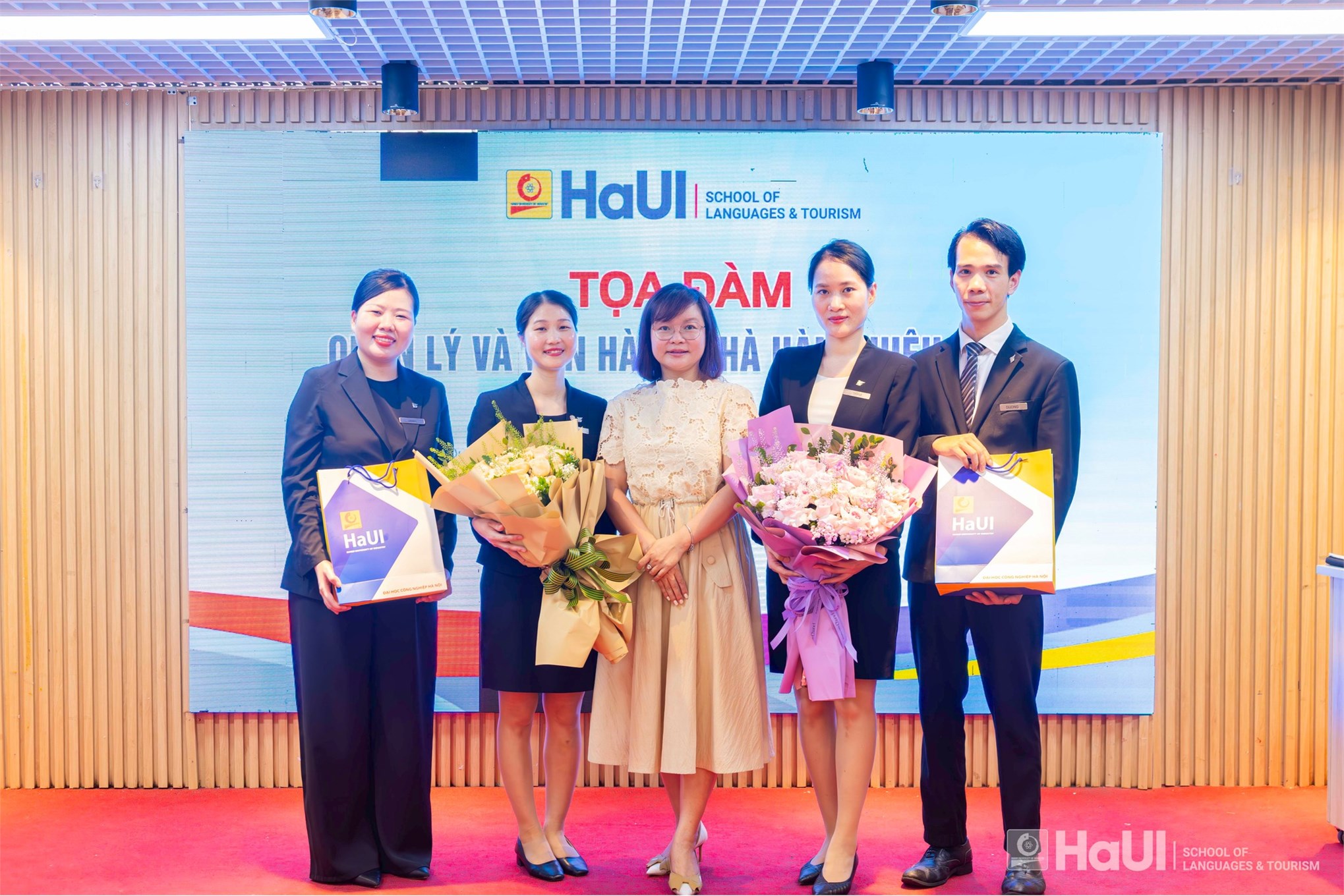 Chuyên gia JW Marriott Hà Nội chia sẻ kỹ năng quản lý và vận hành nhà hàng hiệu quả