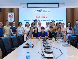Tập huấn khoa học với chủ đề “Những lí thuyết Ngôn ngữ học hiện đại”