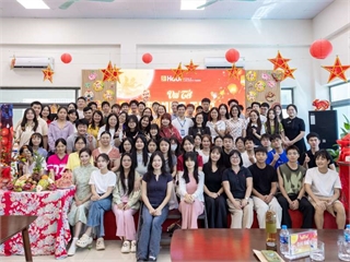 95 lưu học sinh, sinh viên, tình nguyện viên quốc tế trải nghiệm Tết Trung thu tại Trường Ngoại ngữ - Du lịch