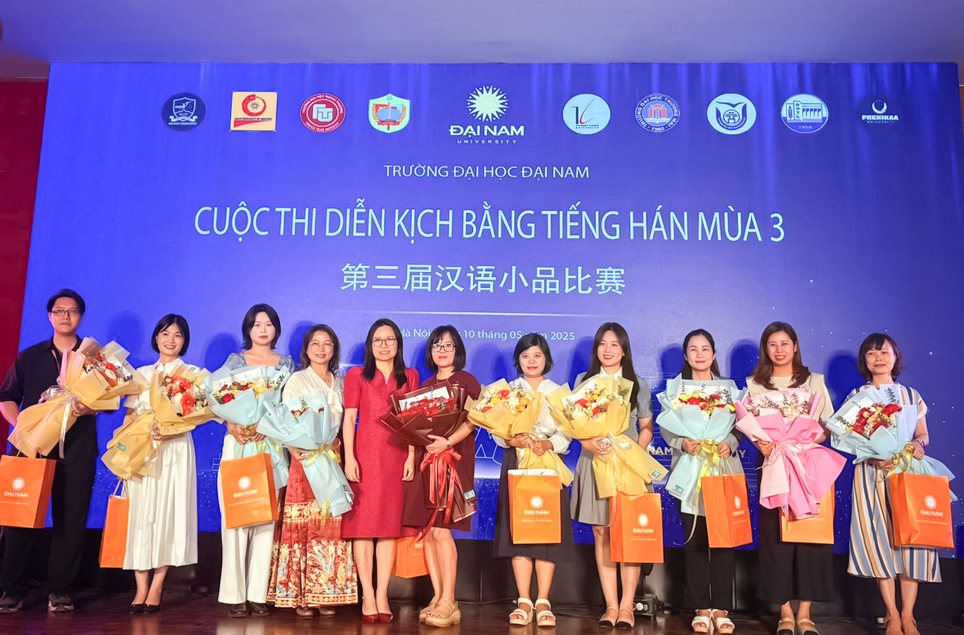 Sinh viên HaUI tự tin tỏa sáng tại Chung kết Cuộc thi Diễn kịch tiếng Hán mùa 3