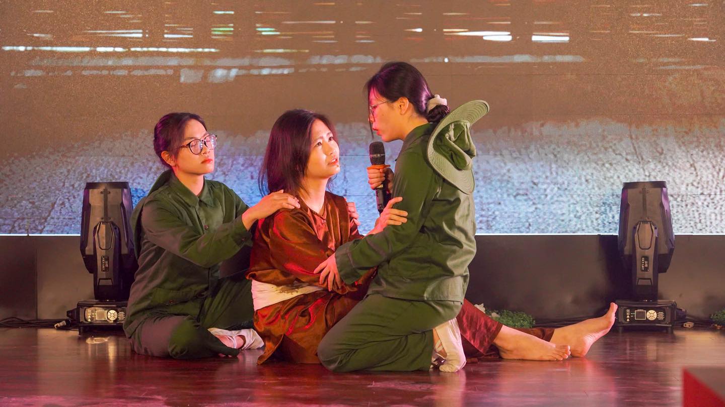 Sinh viên HaUI tự tin tỏa sáng tại Chung kết Cuộc thi Diễn kịch tiếng Hán mùa 3