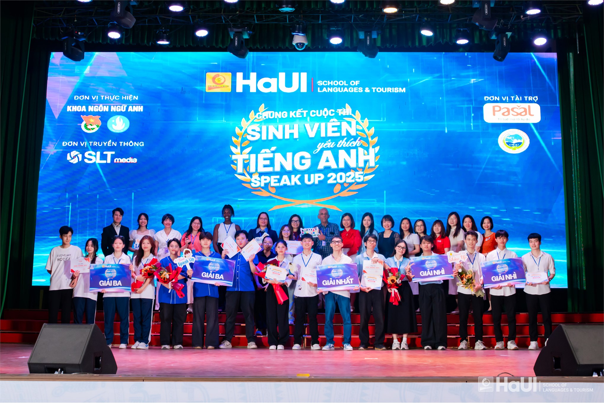 Speak Up 2025: Sân chơi nâng cao năng lực tiếng Anh cho sinh viên HaUI