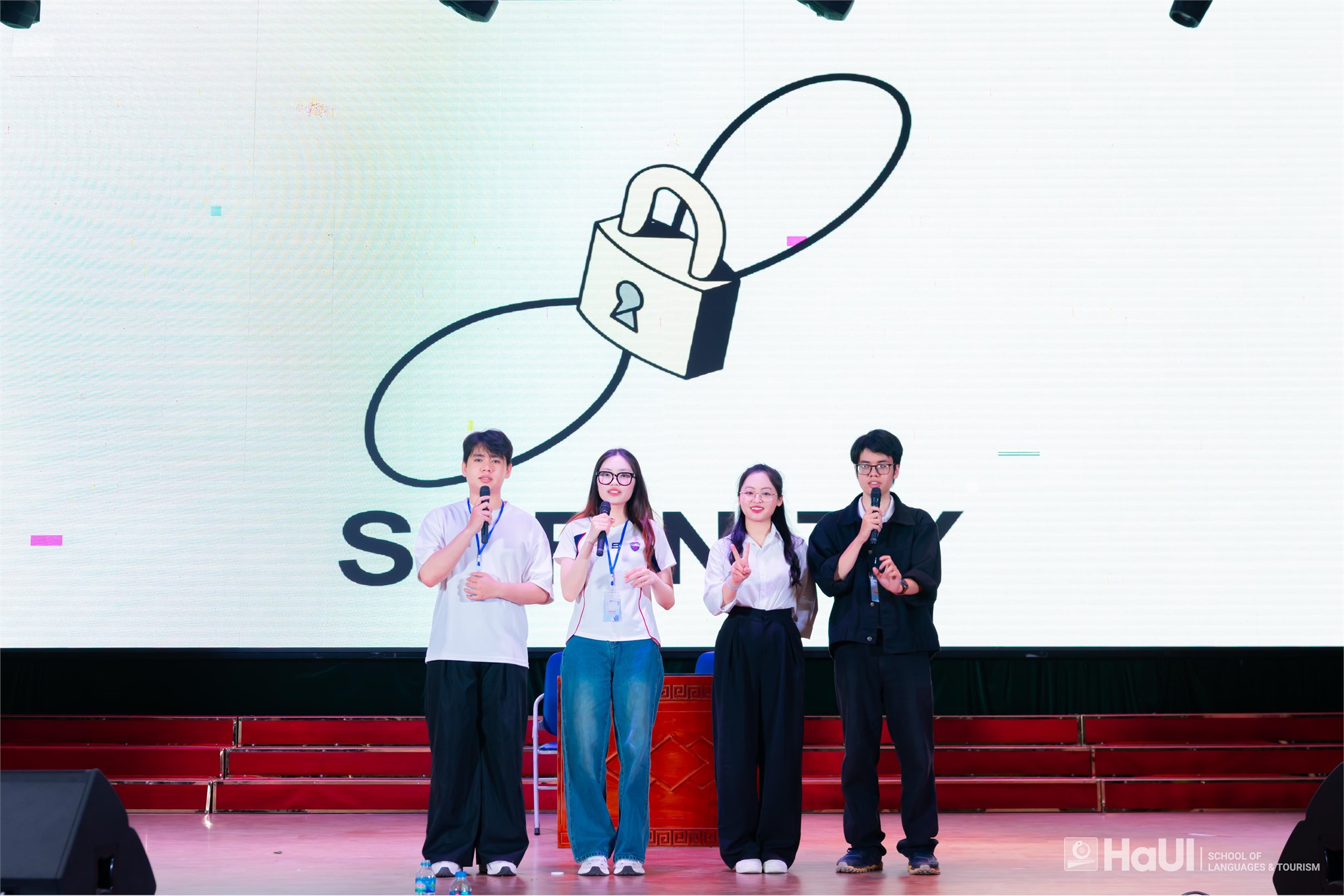 Speak Up 2025: Sân chơi nâng cao năng lực tiếng Anh cho sinh viên HaUI