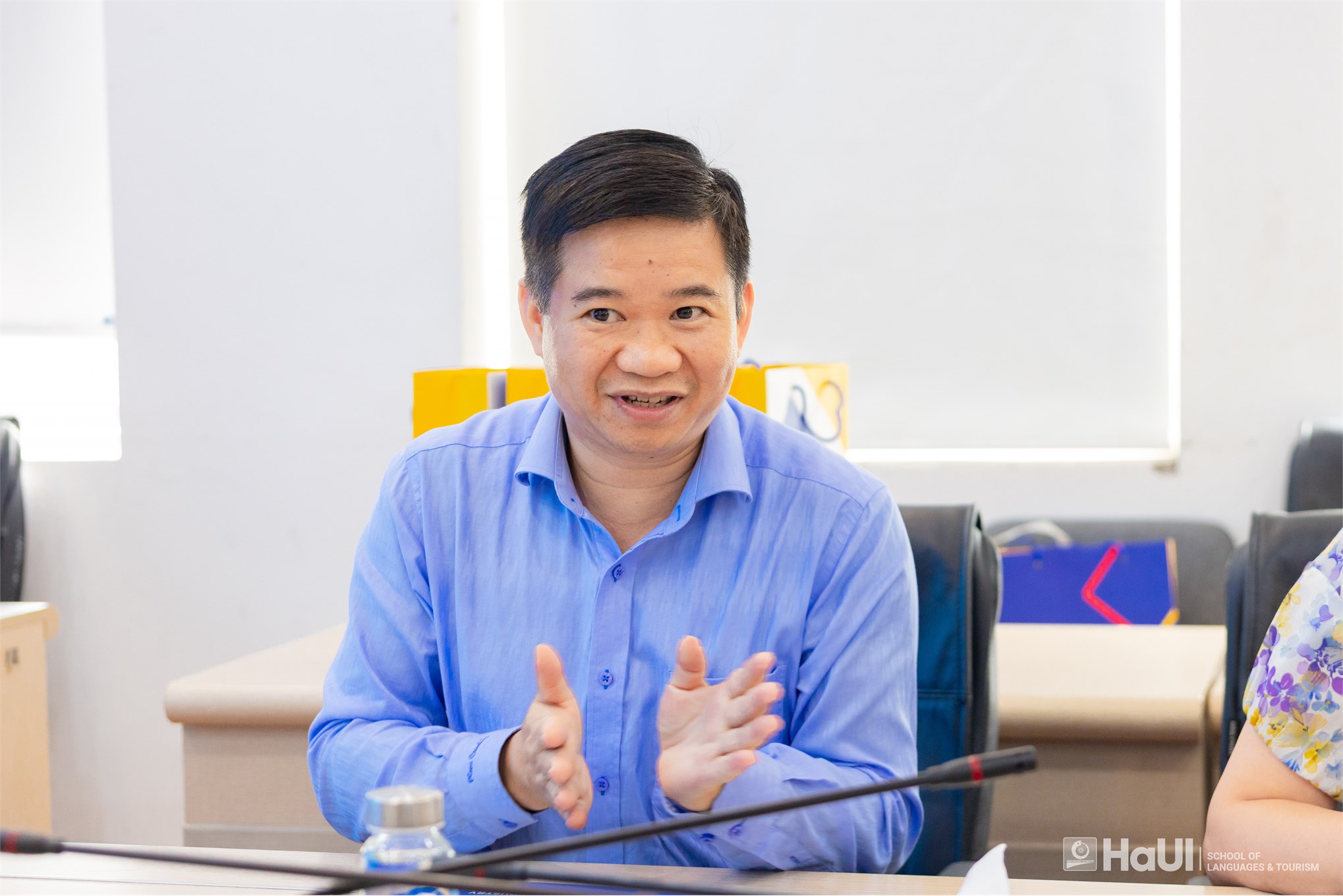 Trường Ngoại ngữ – Du lịch vinh dự đón tiếp Ngài David Fay – Tân Giám đốc Văn phòng Tiếng Anh Khu vực (RELO), Đại sứ quán Hoa Kỳ