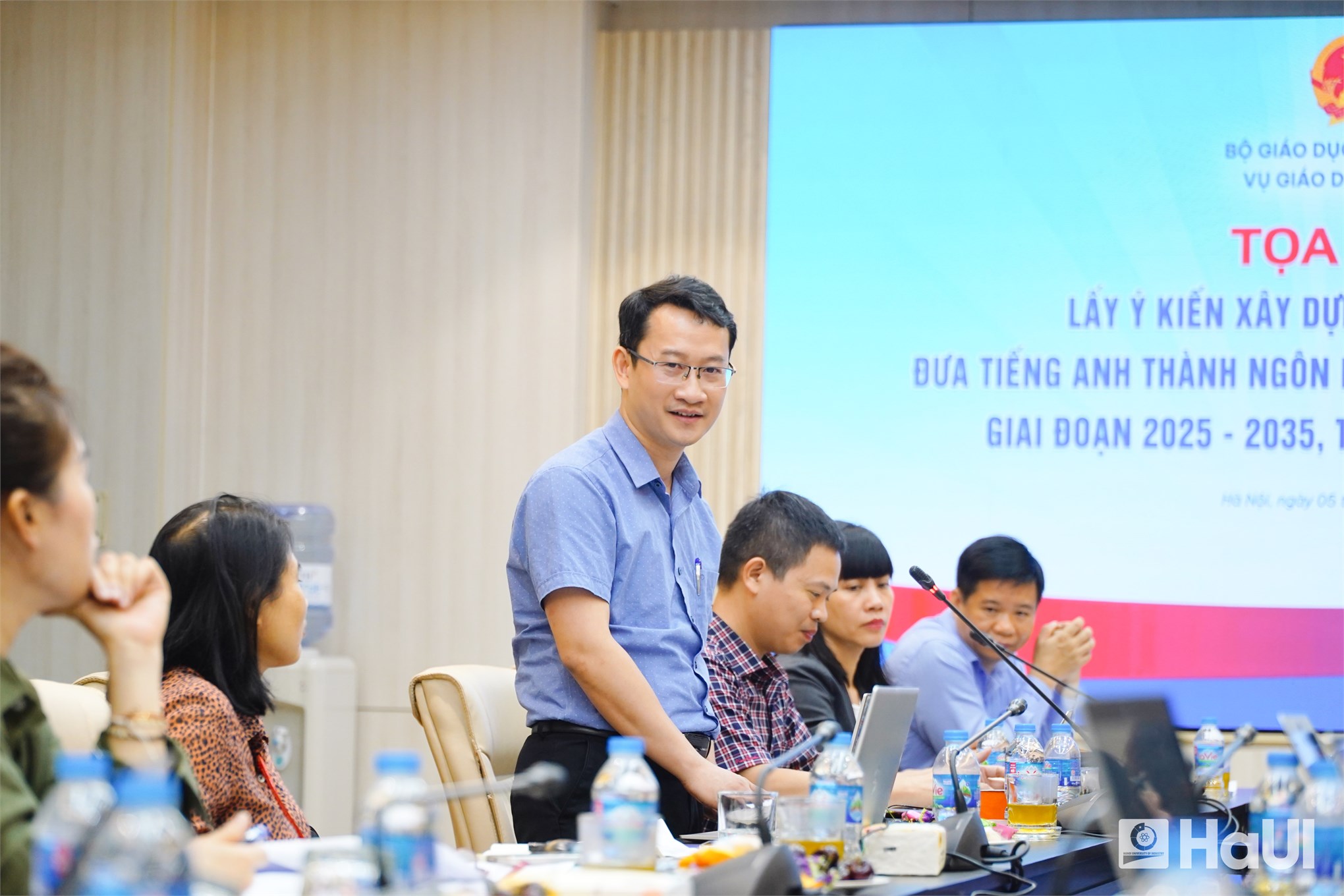 Đề án `Tiếng Anh là ngôn ngữ thứ hai`: Tiếng nói và giải pháp từ tọa đàm chuyên môn tại Trường Đại học Công nghiệp Hà Nội