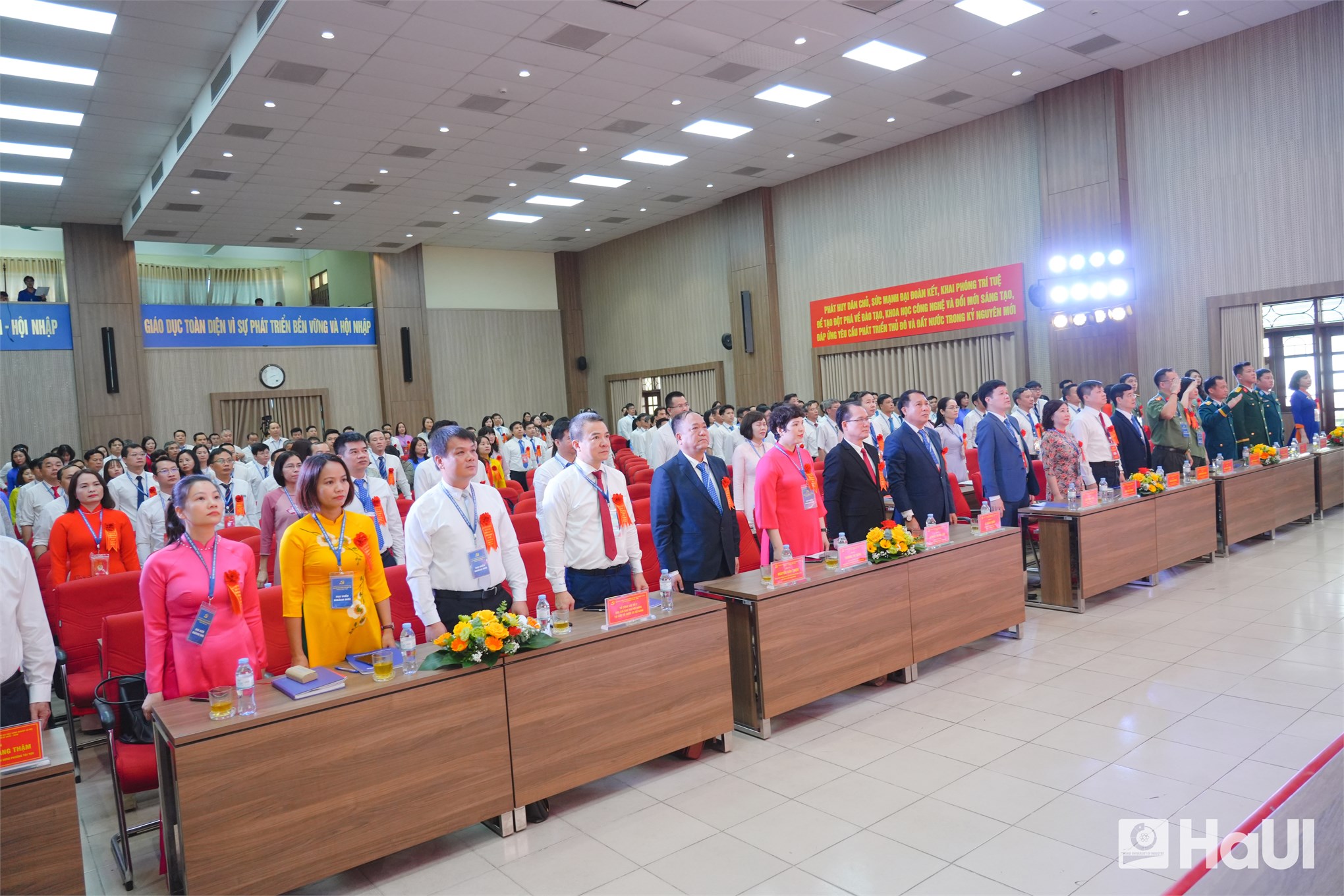 Đại hội Đại biểu Đảng bộ Trường Đại học Công nghiệp Hà Nội lần thứ VIII: Phát huy sức mạnh đại đoàn kết, khai phóng trí tuệ để tạo đột phá trong kỷ nguyên mới