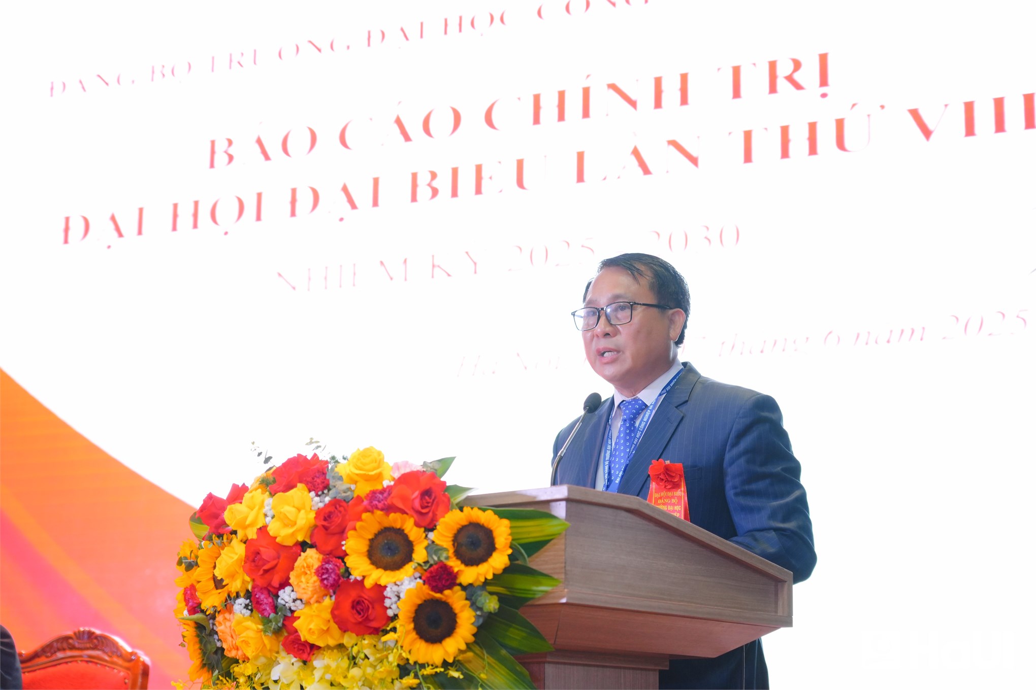Đại hội Đại biểu Đảng bộ Trường Đại học Công nghiệp Hà Nội lần thứ VIII: Phát huy sức mạnh đại đoàn kết, khai phóng trí tuệ để tạo đột phá trong kỷ nguyên mới