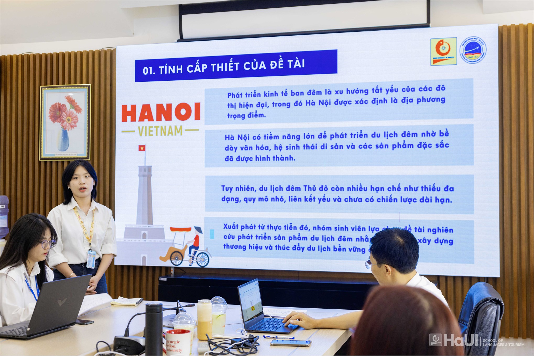 Trường Ngoại ngữ - Du lịch, Trường Đại học Công nghiệp Hà Nội tổ chức nghiệm thu đề tài nghiên cứu khoa học sinh viên