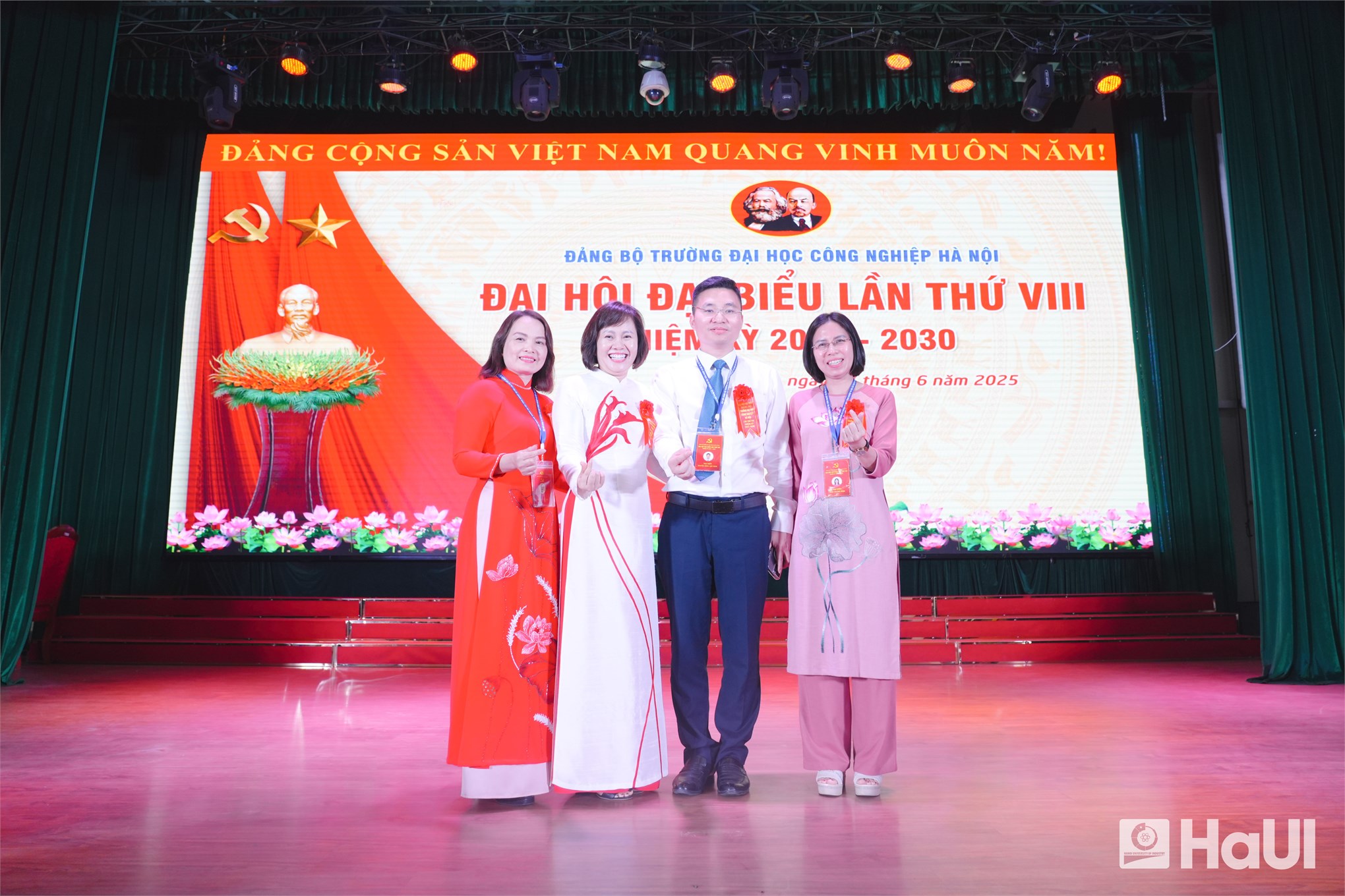 Đại hội Đại biểu Đảng bộ Trường Đại học Công nghiệp Hà Nội lần thứ VIII: Phát huy sức mạnh đại đoàn kết, khai phóng trí tuệ để tạo đột phá trong kỷ nguyên mới