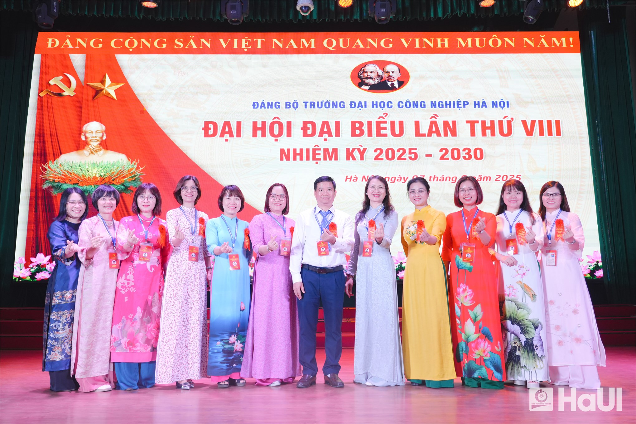 Đại hội Đại biểu Đảng bộ Trường Đại học Công nghiệp Hà Nội lần thứ VIII: Phát huy sức mạnh đại đoàn kết, khai phóng trí tuệ để tạo đột phá trong kỷ nguyên mới