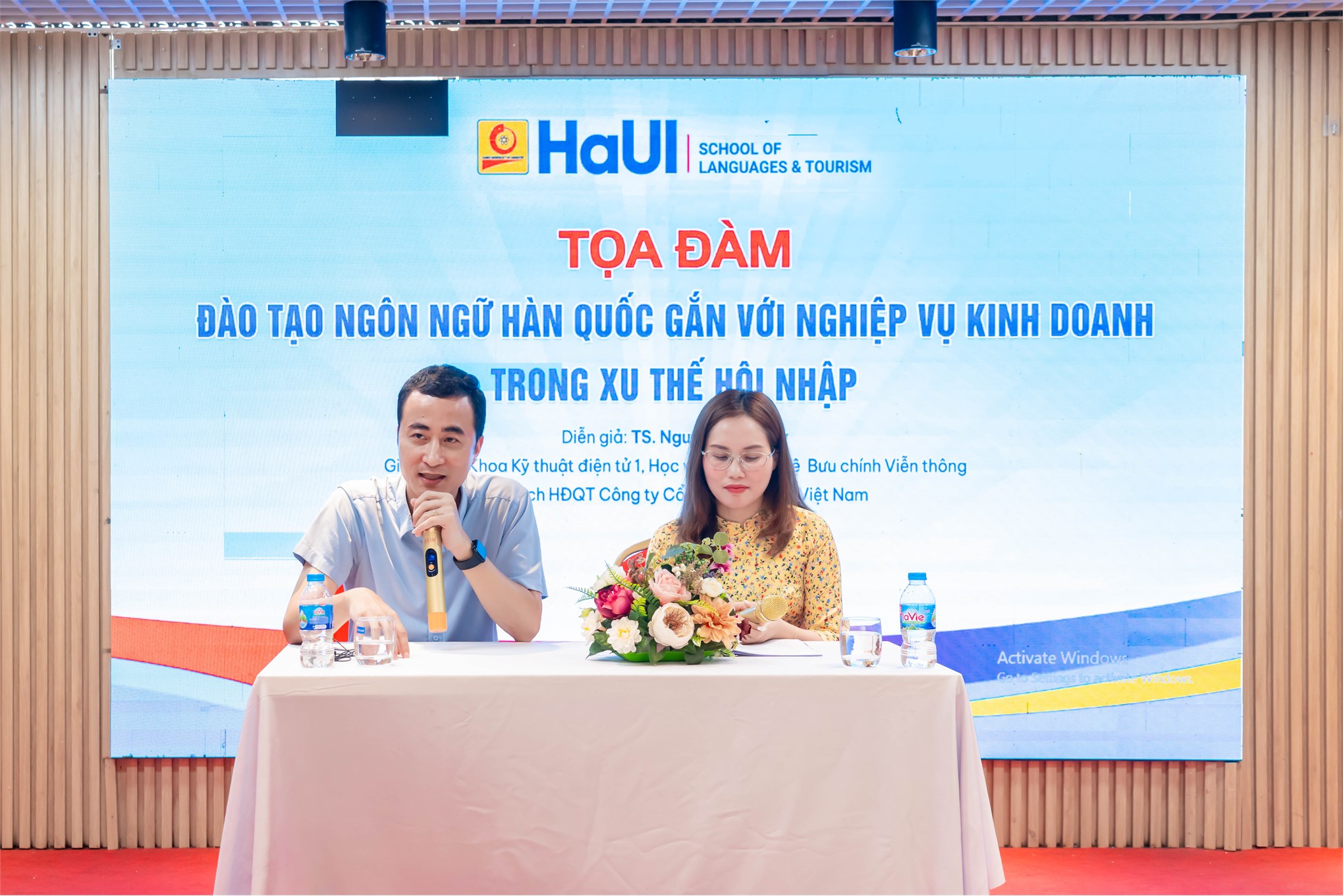 Tọa đàm “Đào tạo Ngôn ngữ Hàn Quốc gắn với Business Analyst trong xu thế hội nhập”