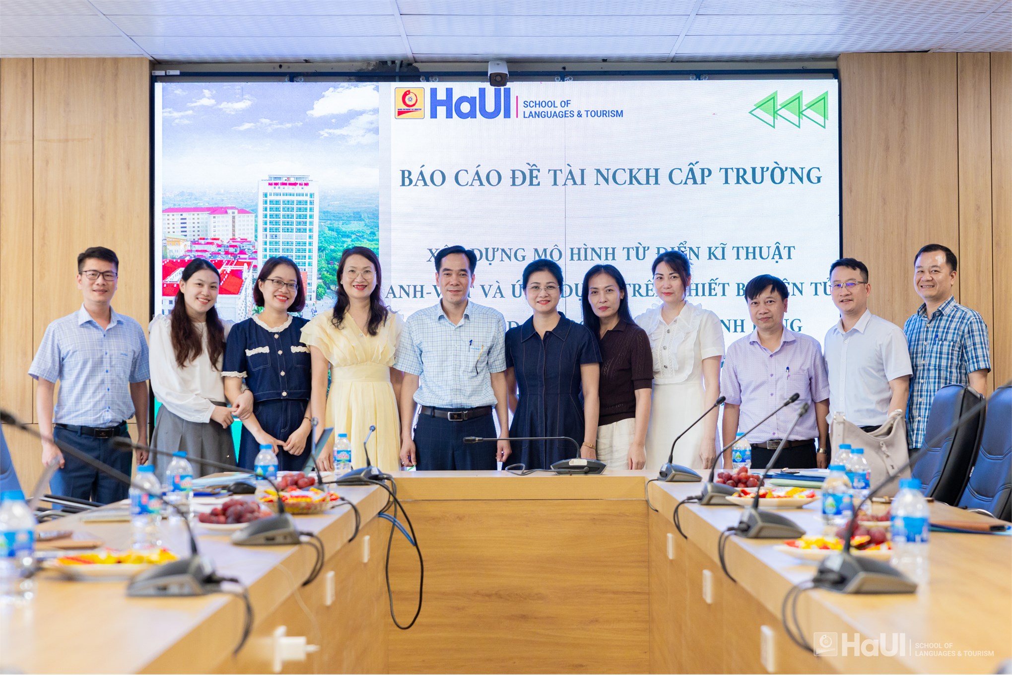 Trường Đại học Công nghiệp Hà Nội nghiệm thu đề tài “Xây dựng mô hình từ điển kĩ thuật Anh – Việt và ứng dụng trên thiết bị điện tử phục vụ giảng dạy học tập chuyên ngành bằng tiếng Anh (EMI)”