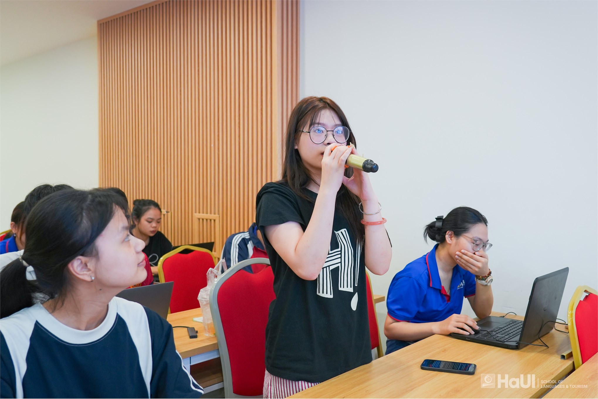 TẬP HUẤN VỀ CÔNG NGHIỆP VĂN HOÁ: KẾT NỐI TRI THỨC – MỞ RỘNG TẦM NHÌN NGHỀ NGHIỆP