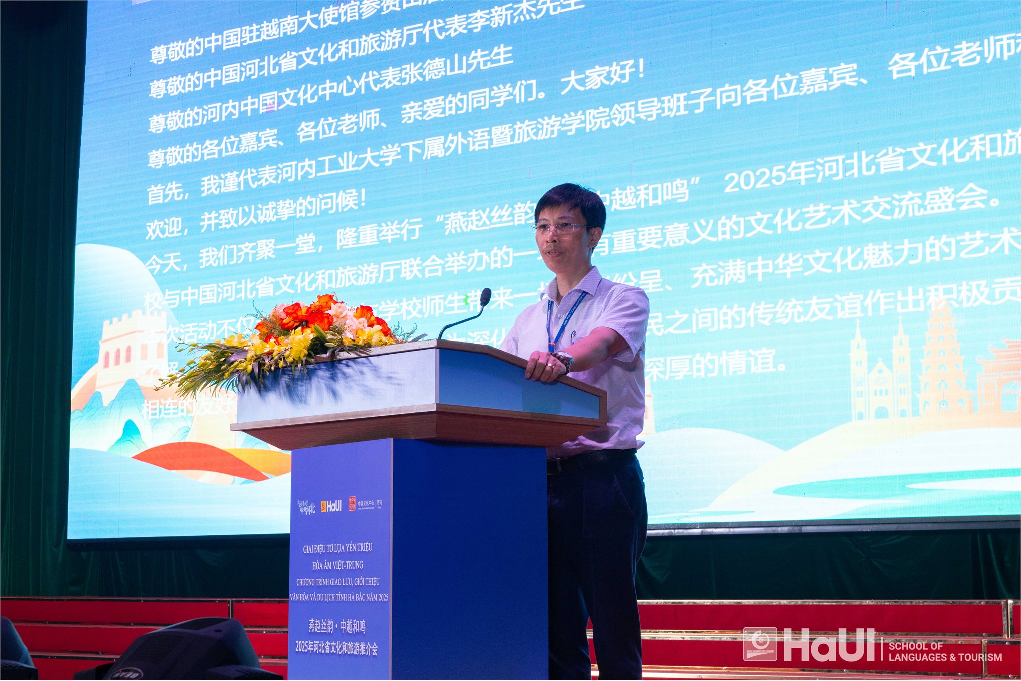 Giao lưu nghệ thuật Việt – Trung: Lan tỏa văn hóa, thắt chặt hữu nghị