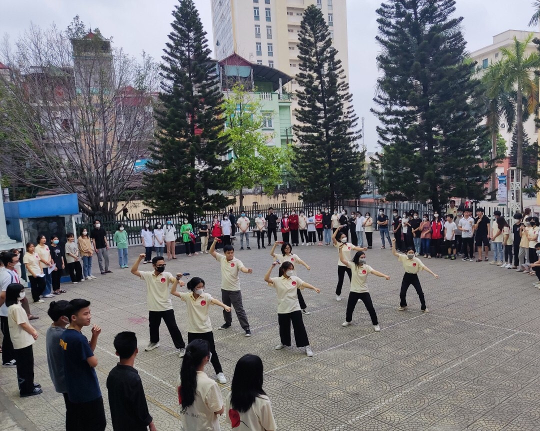 Rực rỡ sắc màu tại cuộc thi Nhảy dân vũ “Nhịp điệu sinh viên” 2023: Lan tỏa tinh thần đoàn kết và năng lượng tuổi trẻ