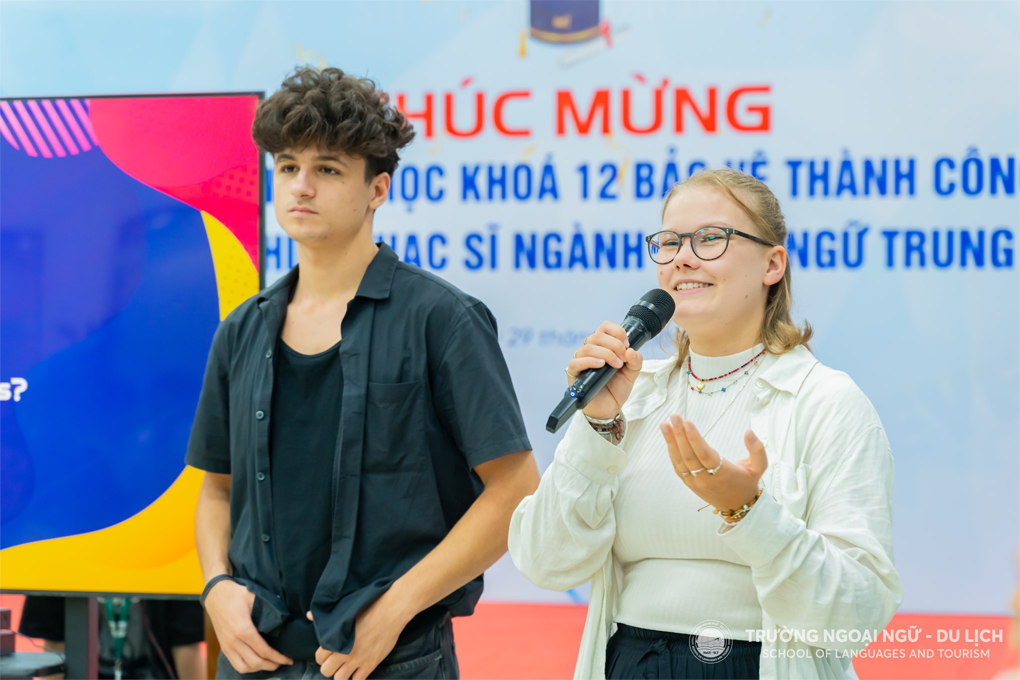 Cuộc thi Hùng biện tiếng Anh “English Eloquence” - Sân chơi sinh viên bùng nổ tỏa sáng bản lĩnh cá nhân