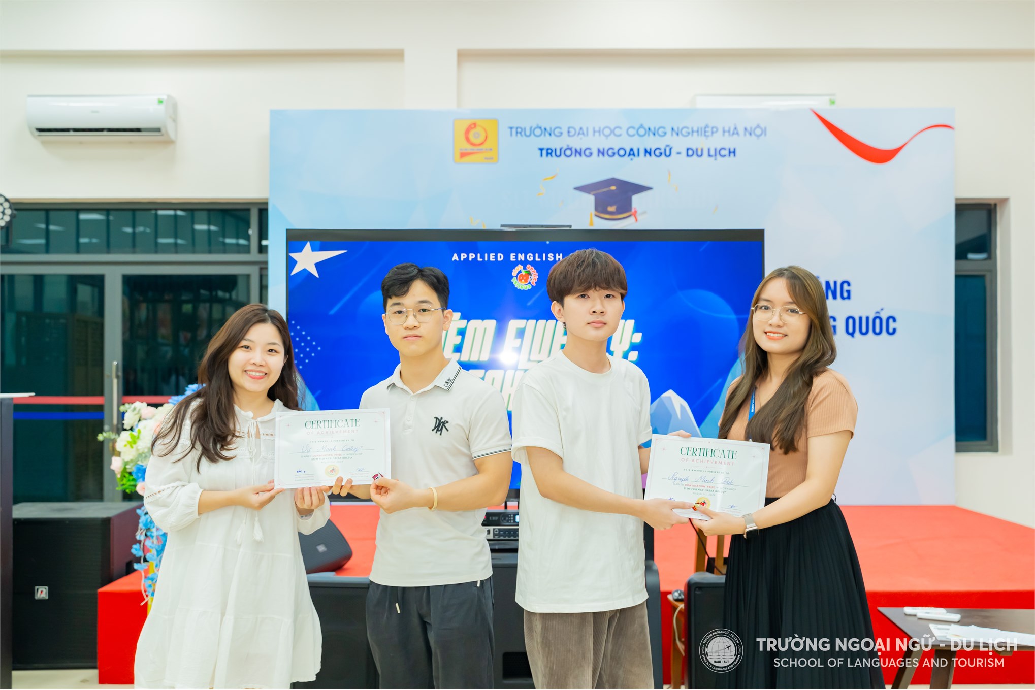 Cuộc thi Hùng biện tiếng Anh “English Eloquence” - Sân chơi sinh viên bùng nổ tỏa sáng bản lĩnh cá nhân