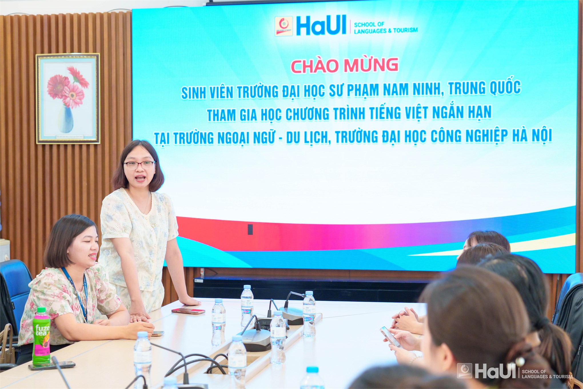 Khai giảng khóa đào tạo Tiếng Việt ngắn hạn cho sinh viên Trường Đại học Sư phạm Nam Ninh (Trung Quốc)