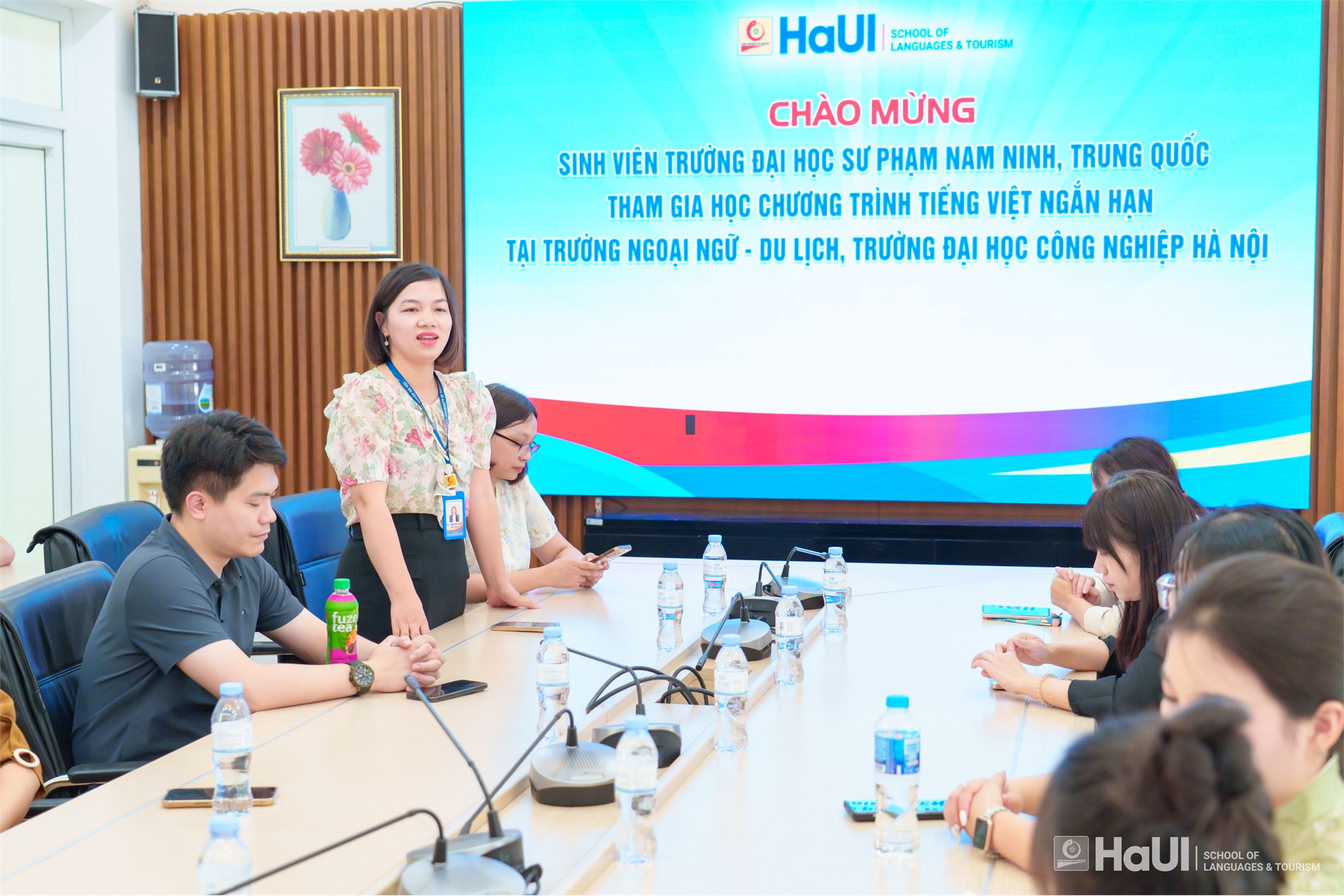 Khai giảng khóa đào tạo Tiếng Việt ngắn hạn cho sinh viên Trường Đại học Sư phạm Nam Ninh (Trung Quốc)