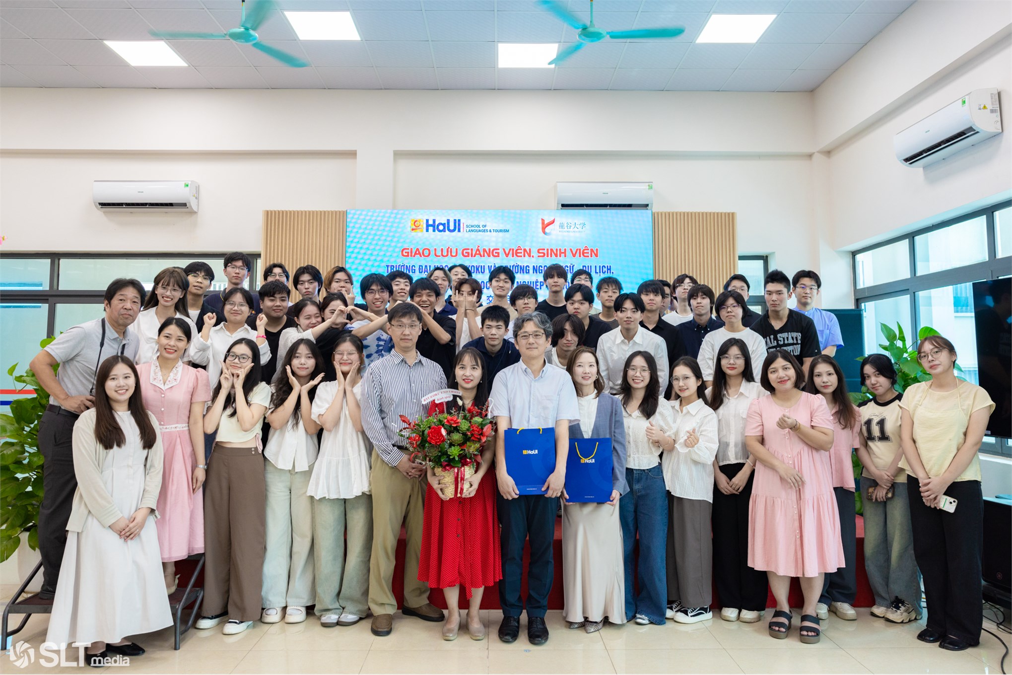 Giao lưu học thuật và văn hóa giữa Khoa Ngôn ngữ Nhật Bản và Trường Đại học Ryukoku (Nhật Bản)