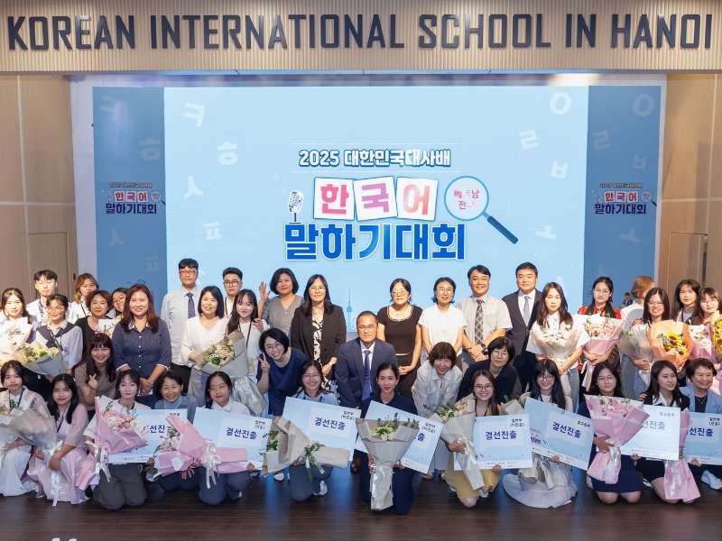 Sinh viên Trường Ngoại ngữ – Du lịch tham gia Cuộc thi Nói tiếng Hàn toàn quốc – Cúp Đại sứ 2025