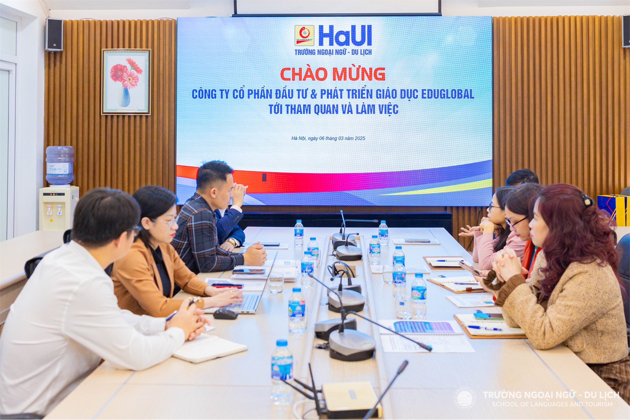 Trường Ngoại ngữ – Du lịch tiếp đón Công ty cổ phần Đầu tư & Phát triển Giáo dục EduGlobal tới thăm và làm việc
