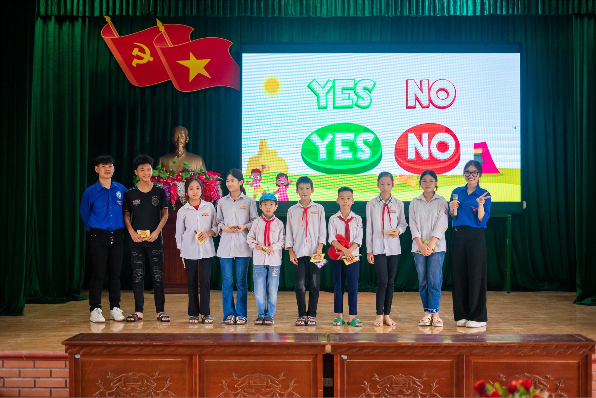E4U – Hành trình 10 năm gắn kết và phát triển cộng đồng học tiếng Anh HaUI