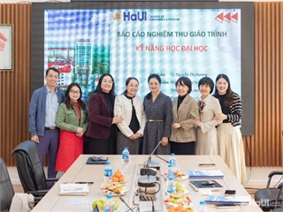 Thẩm định giáo trình “Kỹ năng học đại học” cấp Trường