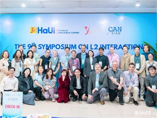 Học giả quốc tế chia sẻ nghiên cứu về Phân tích diễn ngôn trong tương tác ngôn ngữ