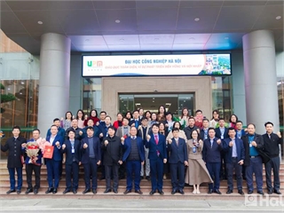 Trường Ngoại ngữ – Du lịch phát triển các nhóm nghiên cứu tiềm năng, thúc đẩy đổi mới sáng tạo giai đoạn 2026–2030