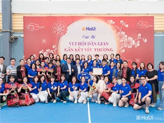 Công đoàn Trường Ngoại ngữ – Du lịch đạt giải Nhì toàn đoàn tại “Vui hội dân gian – Gắn kết yêu thương”