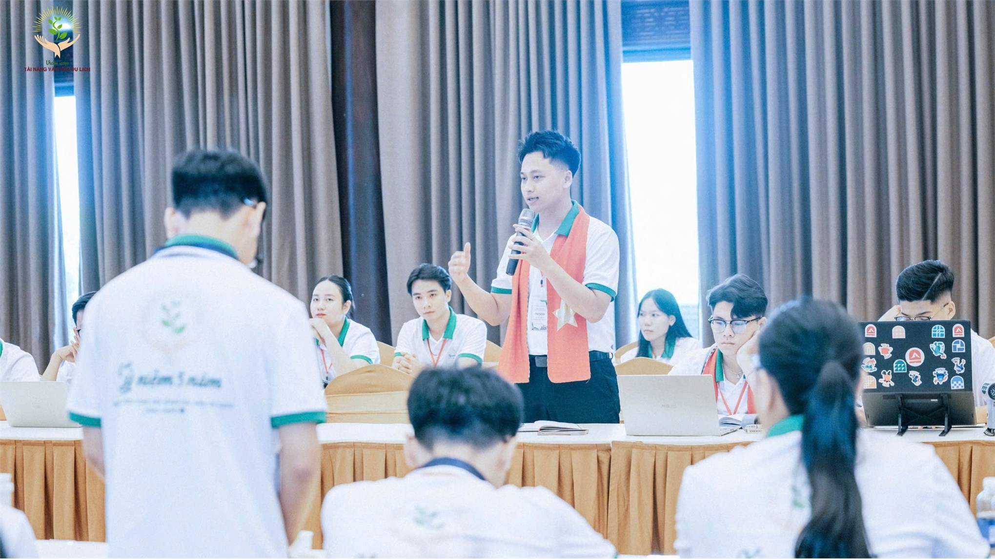 Sinh viên Khoa Du lịch tham gia Chung kết cuộc thi “Đại sứ Văn hóa Du lịch 2025”