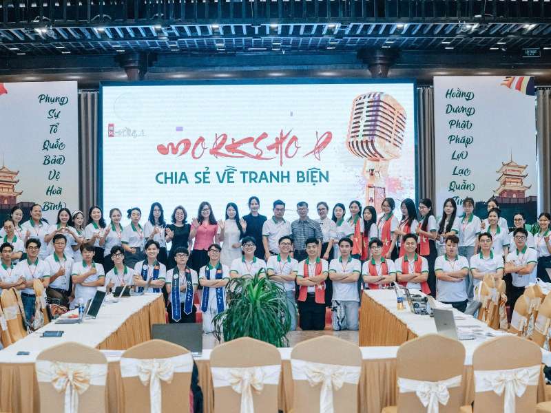 Sinh viên Khoa Du lịch tham gia Chung kết cuộc thi “Đại sứ Văn hóa Du lịch 2025”