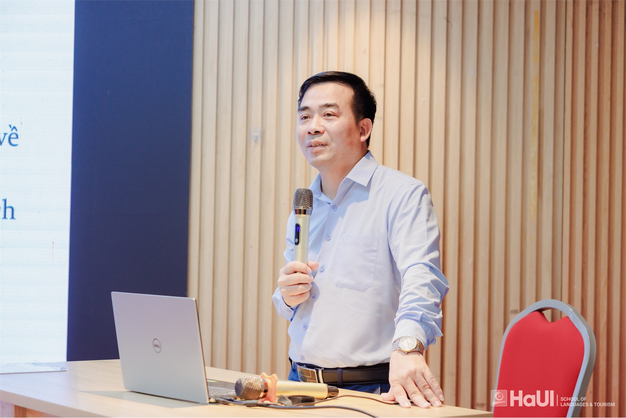 Tọa đàm học thuật ngành Trung Quốc học: `Khái luận và lịch sử phát triển khu vực học`