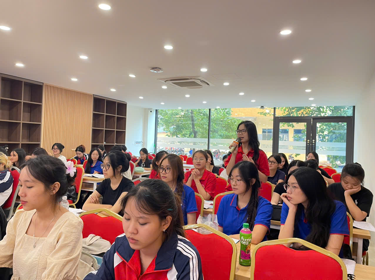 Tọa đàm học thuật ngành Trung Quốc học: `Khái luận và lịch sử phát triển khu vực học`