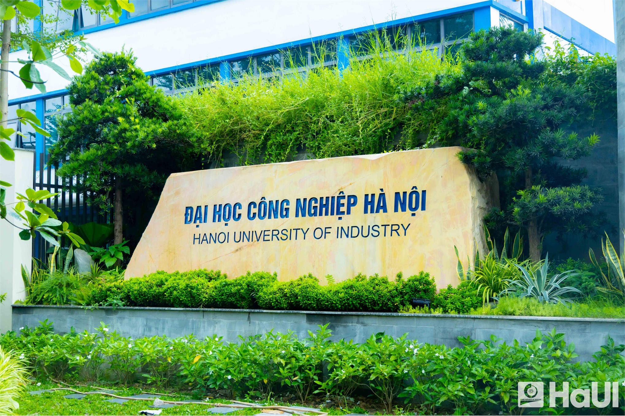 Từ `Trường` thành `Đại học`: Bước ngoặt nâng tầm vị thế của ngôi trường 127 năm tuổi