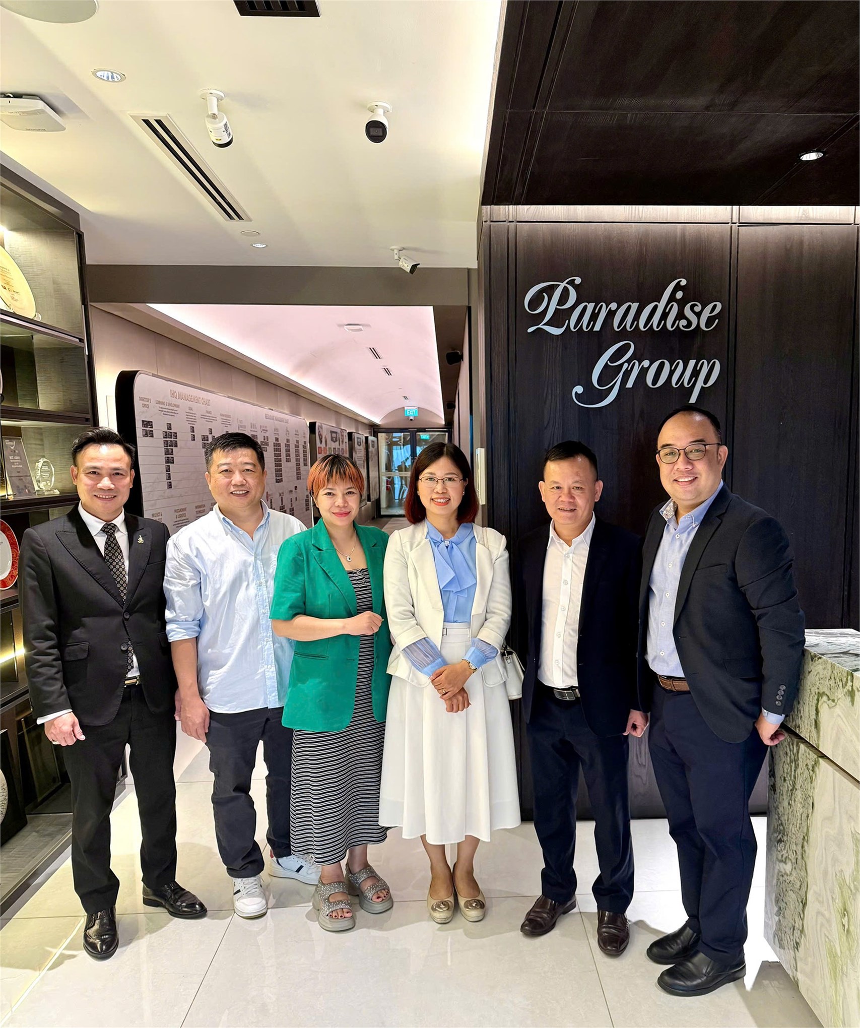 Sinh viên Trường Ngoại ngữ – Du lịch bắt đầu kỳ thực tập quốc tế tại Tập đoàn Paradise (Singapore)