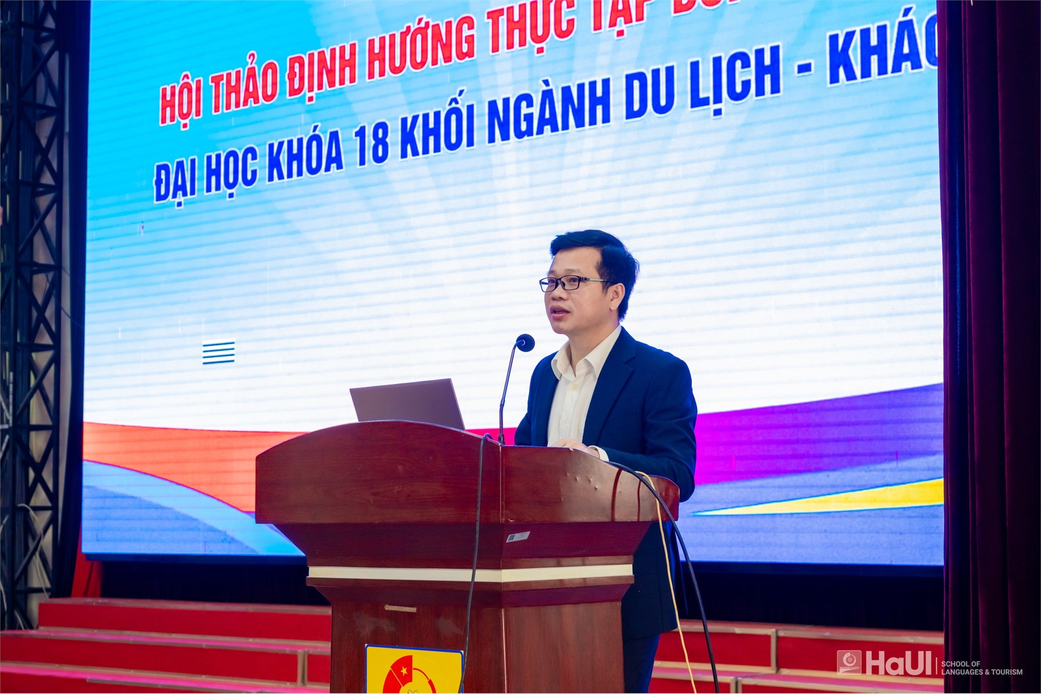 Hội thảo định hướng thực tập dành cho sinh viên đại học khoá 18 khối ngành Du lịch - Khách sạn
