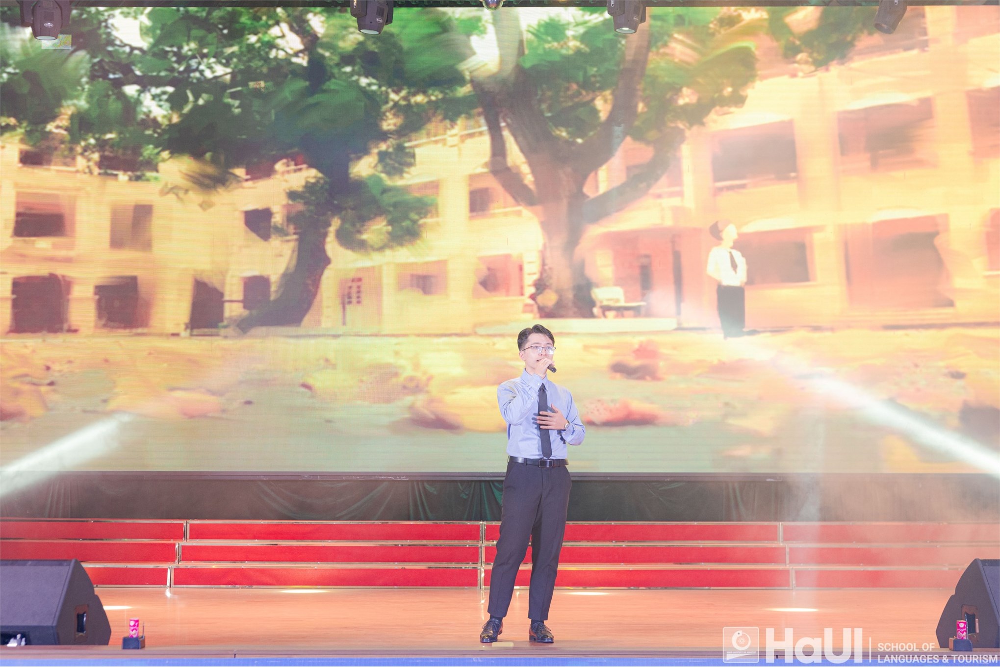 Kỷ niệm 43 năm ngày Nhà giáo Việt Nam 20/11, Tri ân thầy cô - Lan toả yêu thương và truyền thống tôn sư trọng đạo