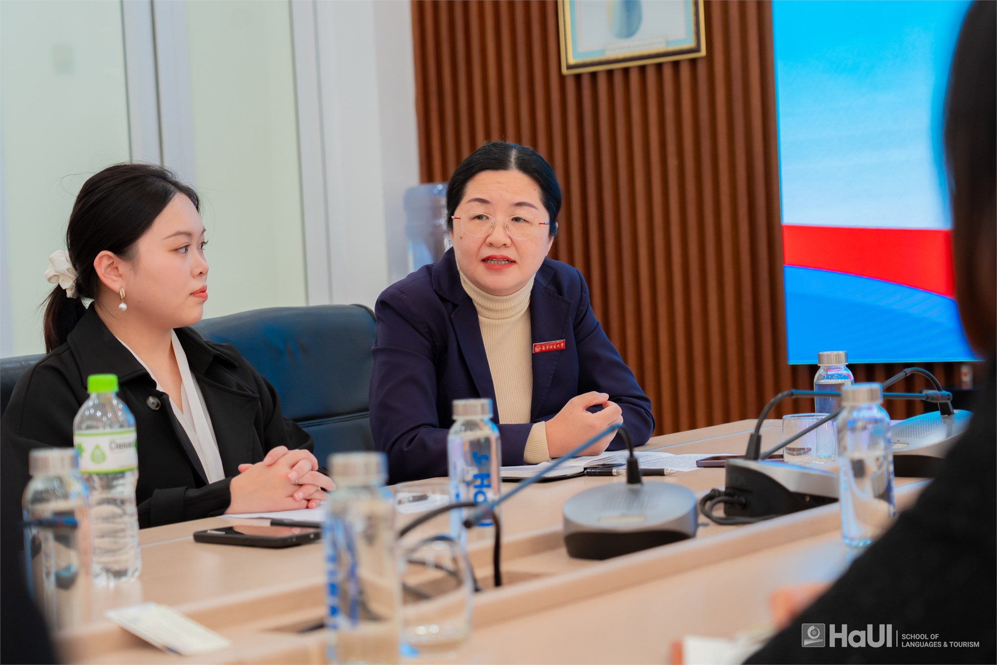 Trường Ngoại ngữ – Du lịch tổng kết chương trình giảng dạy tiếng Việt ngắn hạn cho học viên Trường Đại học Sư phạm Nam Ninh (Trung Quốc)